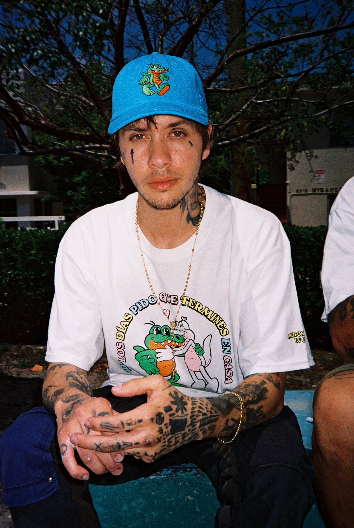 Álvaro Díaz Felicilandia Snapback Hat (Coco)